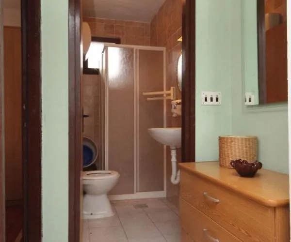 Apartment With A Parking Space Mrljane, Pasman - 8517